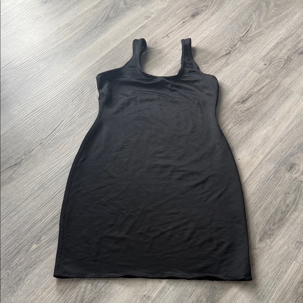 Elegant Black Sleeveless slip size medium